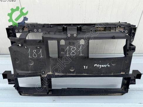 Renault Megane Ön Panel 15-20 çıkma parça