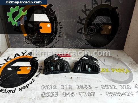 Renault Megane Kalorifer Izgarası çıkma parça