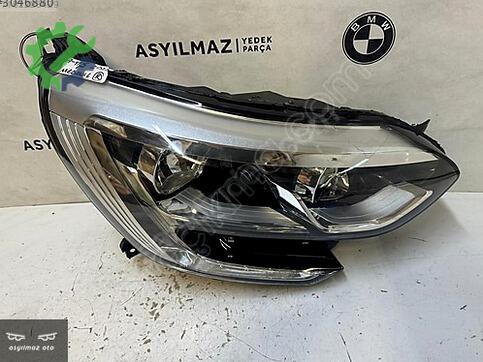 Renault Megane Sağ Ön Far çıkma parça