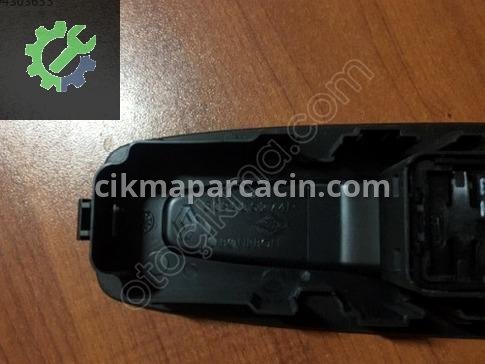 Renault Megane Sağ Ön Kapı 809805274R çıkma parça