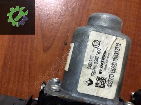 Renault Megane Sağ Ön Kapı 807206746R çıkma parça