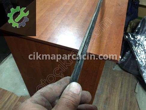 Renault Megane Sağ Ön Kapı 8021354 çıkma parça