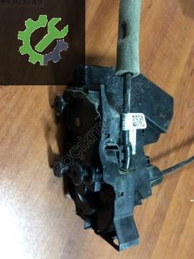 Renault Megane Sağ Ön Kapı Kilidi 805023997R çıkma parça