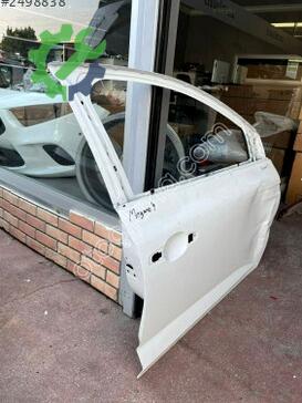 Renault Megane Sağ Ön Kapı çıkma parça