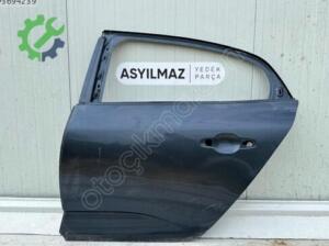 MEGANE 4 SOL ARKA KAPI (ORJİNAL) - 821018343R