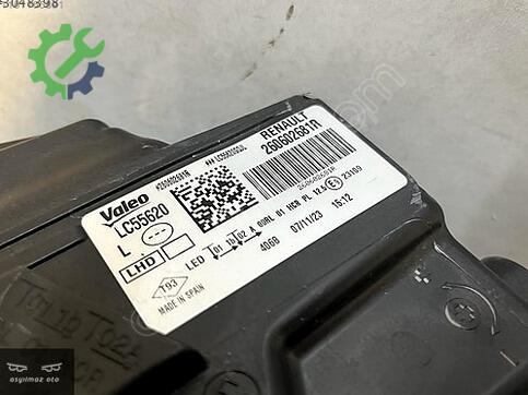 Renault Megane Sol Ön Far 260602681R çıkma parça