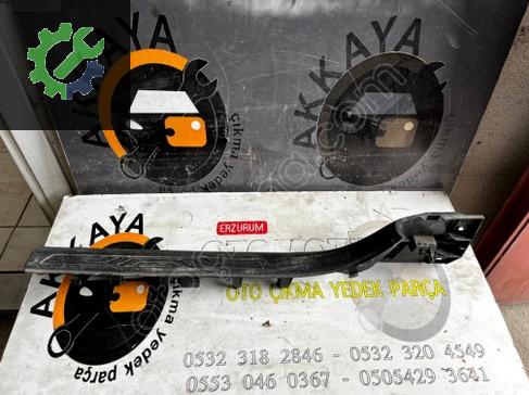Renault Megane Eşik Kaplaması 769525403R çıkma parça
