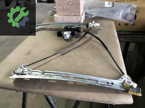 Renault Megane Sol Ön Cam Krikosu 807215959R çıkma parça