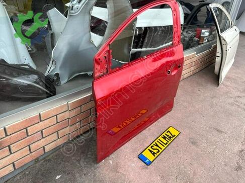 Renault Megane Sol Ön Kapı çıkma parça