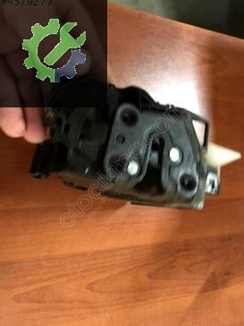 Renault Megane Sol Ön Kapı Kilidi 805032065R çıkma parça