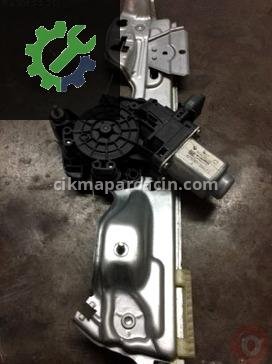 Renault Megane Sol Arka Cam Krikosu 827218403R çıkma parça