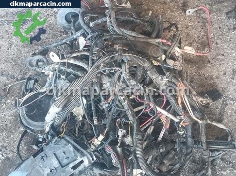 Renault Megane Motor Tesisatı çıkma parça