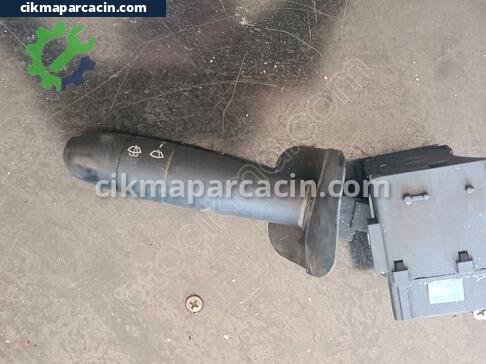 Renault Megane Silecek Kolu çıkma parça