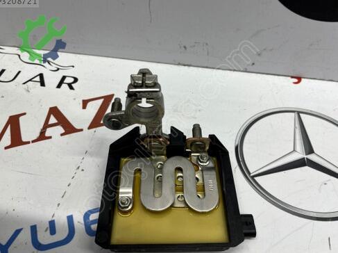 Mercedes-Benz E Serisi Akü A0009061505 çıkma parça