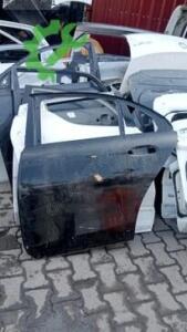 Mercedes 205 c class sol arka kapı çıkma