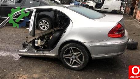 Mercedes-Benz E Serisi Tavan Sacı çıkma parça