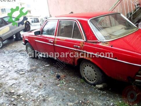 Mercedes-Benz 250 Motor Kapağı çıkma parça