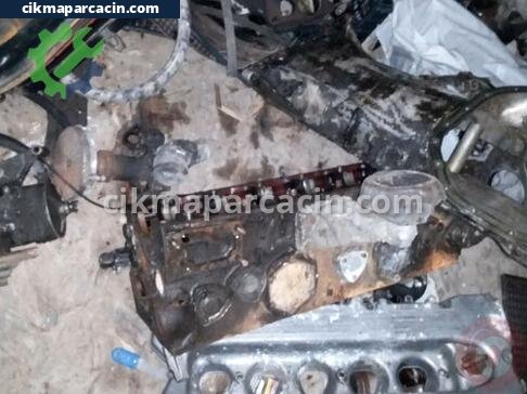 Mercedes-Benz 280 Sağ Arka Kapı çıkma parça