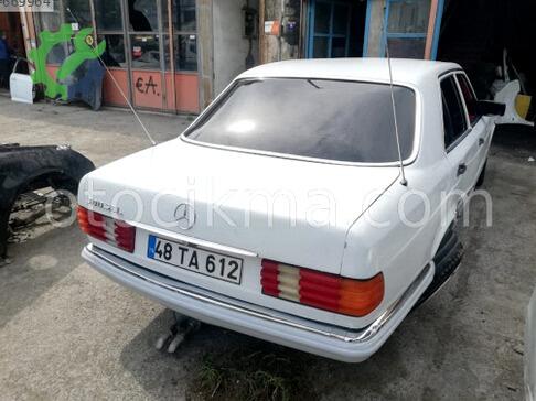 Mercedes-Benz 300 Plakalık 300SEL çıkma parça