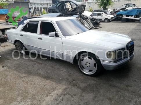 Mercedes-Benz 300 Plakalık 300SEL çıkma parça