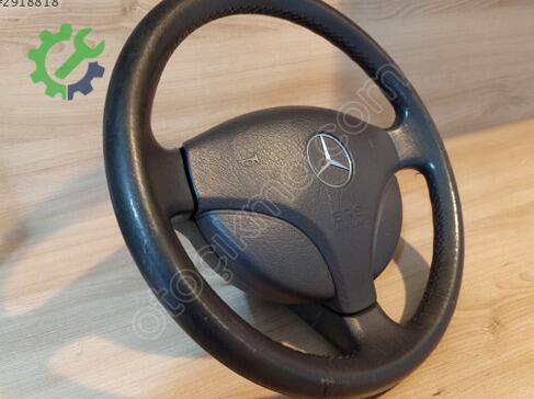 Mercedes-Benz A Serisi Direksiyon Simidi çıkma parça