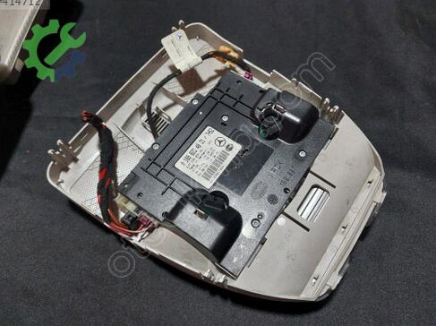 Mercedes-Benz A Serisi Tavan Lambası A169 çıkma parça