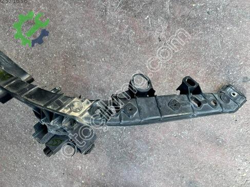 Mercedes-Benz A Serisi Ön Panel A2476223300 çıkma parça