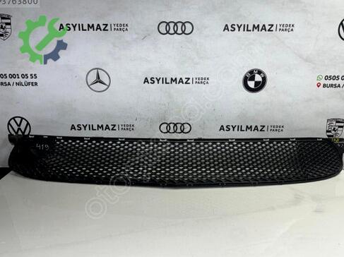 Mercedes-Benz A Serisi Ön Panjur çıkma parça
