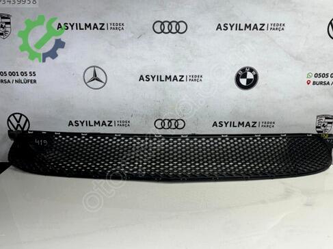 Mercedes-Benz A Serisi Ön Panjur çıkma parça