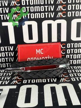 Mercedes-Benz A Serisi Sis Farı Çerçevesi A2048803324 çıkma parça