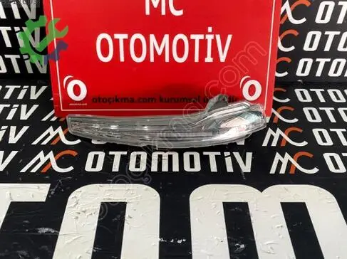 Mercedes-Benz A Serisi Ayna Sinyali A0999060701 çıkma parça