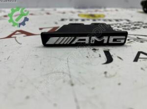 Mercedes AMG GT ön panjur AMG arması