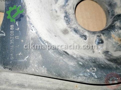 Mercedes-Benz C Serisi Salıncak (Alt Tabla) W2043520888 çıkma parça