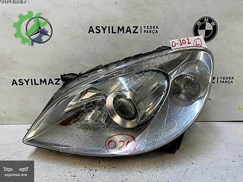 Mercedes-Benz B Serisi Sol Ön Far çıkma parça
