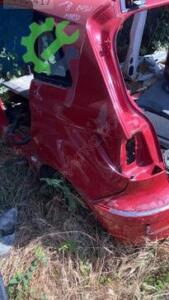 Mercedes-Benz B Serisi Orijinal Çıkma Arka Çamurluk