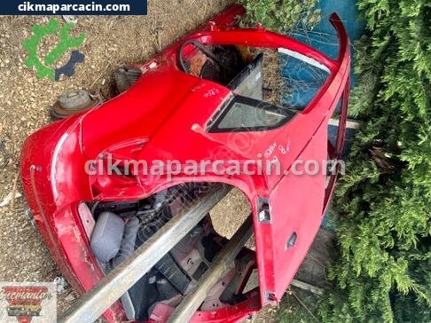 Mercedes-Benz B Serisi Sol Arka Çamurluk çıkma parça