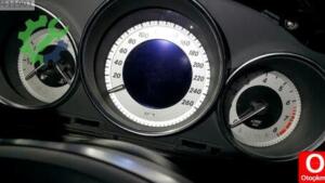 Mercedes C 180 AMG gösterge saati orjinal çıkma