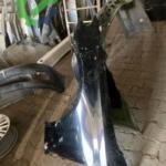 Mercedes C clas sol ön çamurluk çıkma