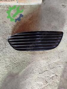 Mercedes C class-W205 ön tampon sağ ızgara (sis yuvası kapağı)