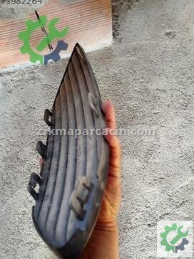 Mercedes-Benz C180 Tampon Izgarası A2058851623 çıkma parça