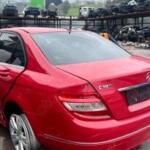 MERCEDES C SERİSİ ÖN KAPI SÖKME HATASIZ ORJINAL