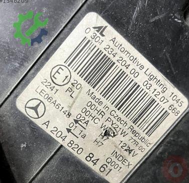 Mercedes-Benz C Serisi Halojen Far A2048208461 çıkma parça
