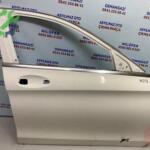 MERCEDES C SERİSİ W205 SAĞ ÖN KAPI BEYAZ ORJİNAL (BEYAZ RENK