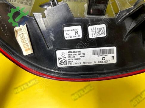 Mercedes-Benz C Serisi Sağ Arka Stop A2069063400 çıkma parça
