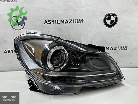 Mercedes-Benz C Serisi Sağ Ön Far çıkma parça