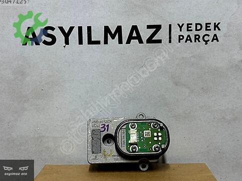 Mercedes-Benz C Serisi Far Beyni çıkma parça