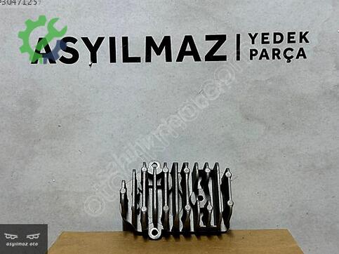 Mercedes-Benz C Serisi Far Beyni A2059060601 çıkma parça