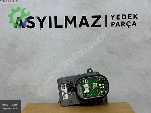 Mercedes-Benz C Serisi Far Beyni çıkma parça