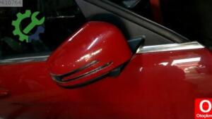 Mercedes C180 AMG sağ ayna sinyali orjinal çıkma
