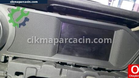 Mercedes-Benz C180 Ekran çıkma parça